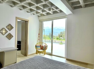 10_7304483_92494104961426862506228879117106497446933908576195559794291833848635382852456