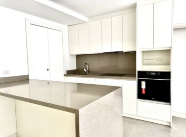 12_68c463cf1e24d771755572